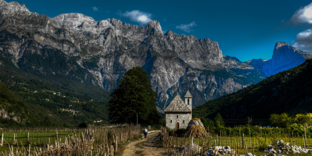 Torres Treks Ltd